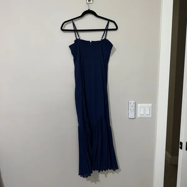 Petal & Pup Ashton Midi Dress Size L Navy Blue - Image 5