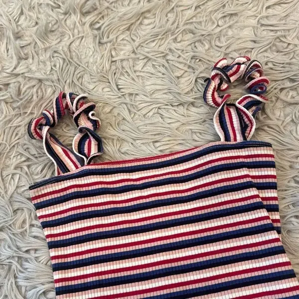 Reformation Hampton bodysuit size small - Image 3