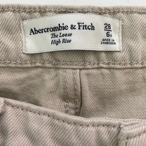 Abercrombie & Fitch The Loose High Rise Jeans Beige Khaki D-Ring Belt 28‎ 6R NWT - Image 2