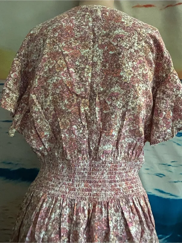 Japna Women’s Floral Smocked Waist Pink Wrap Dress MD - Image 8