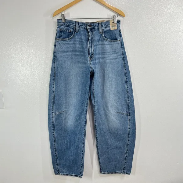 Levi's Cinch Barrel Women's Jeans 29 Light Wash Blue High Rise Wide Leg Relaxed - Image 2