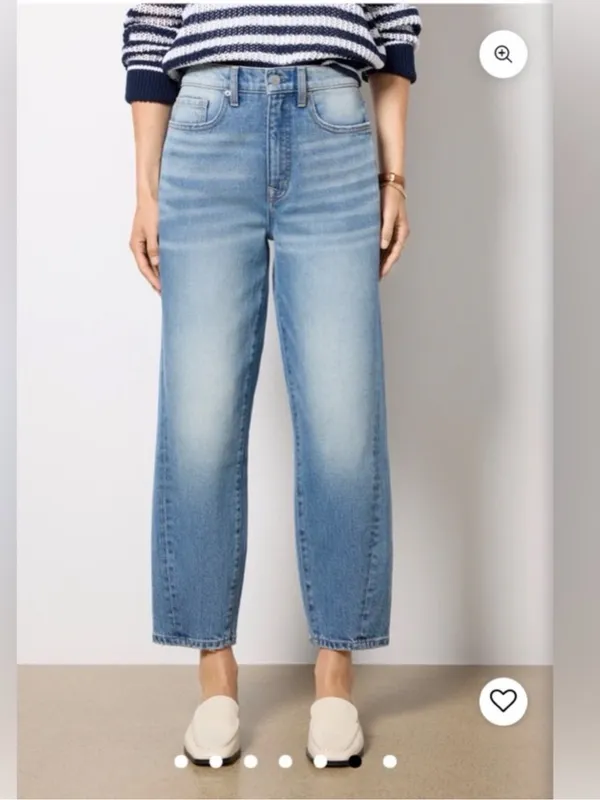 Evereve Ever Seamed Medium Blue Barrel Leg Jeans Size 30 High Rise Ankle Length - Image 2
