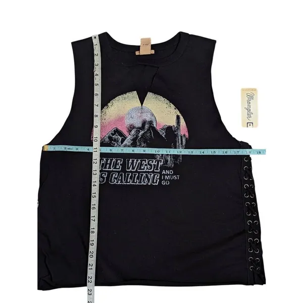 Wrangler the west is calling side lace-up tank Medium - Image 6