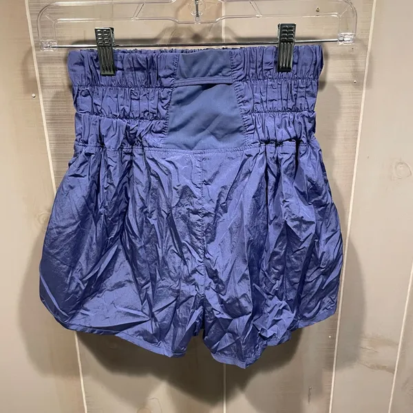 Cute Free People Movement periwinkle crinkle shorts yoga running elastic waist - Image 9