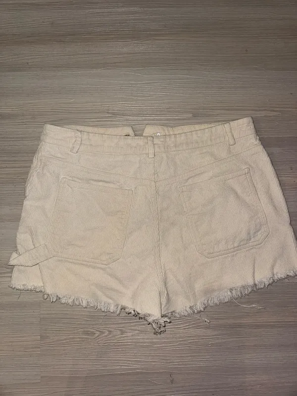Princess Polly Shorts - Image 2