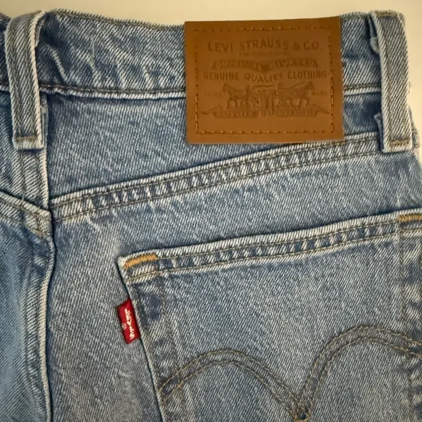Levi's Wedgie Straight Leg 23 Jeans High Rise Premium Stretch Denim Light Wash - Image 9