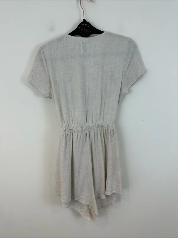 Princess Polly Ragnar Neutral Tie-Front Romper in Light Beige Size 6 - Image 6