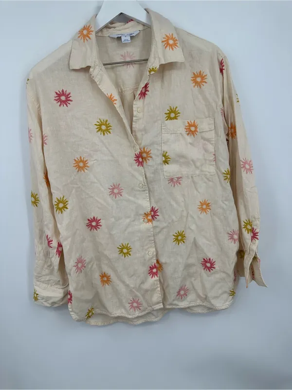 Old Navy The Boyfriend Shirt Sun Celestial Button Up Size Medium Linen Blend - Image 11