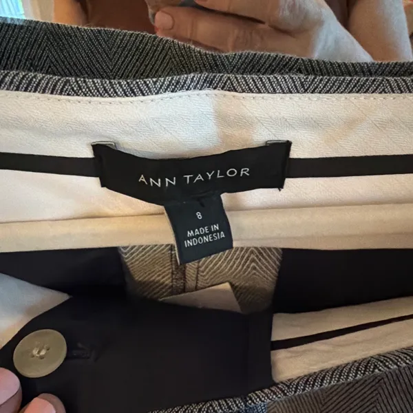 Ann Taylor Pants Women’s - Image 3