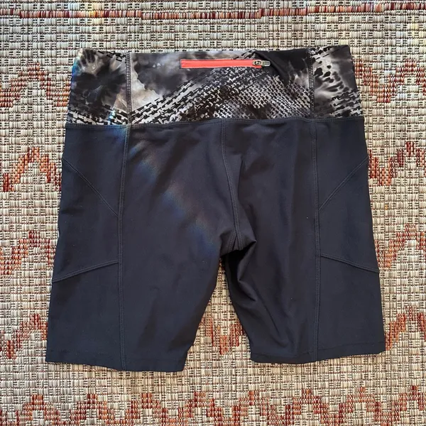 MPG Sport | Women's Black Gray Athletic‎ Workout Athleisure Biker Shorts, Size M - Image 2