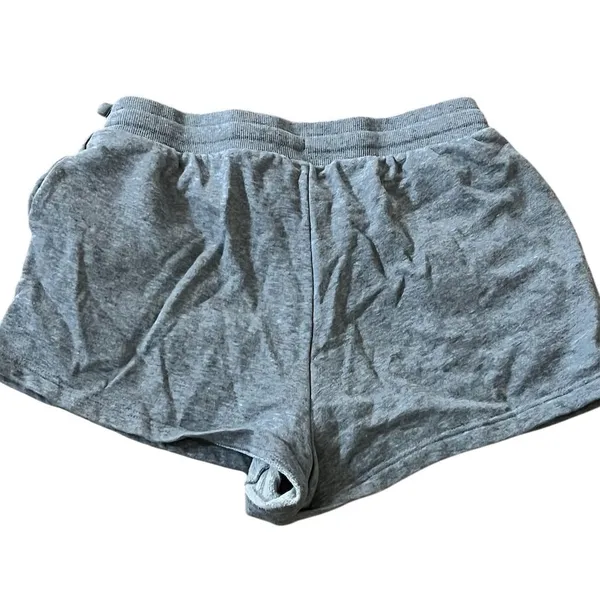 Colsie Women's Gray Sweatshorts Size M Casual Elastic Waist Drawstring - Image 3