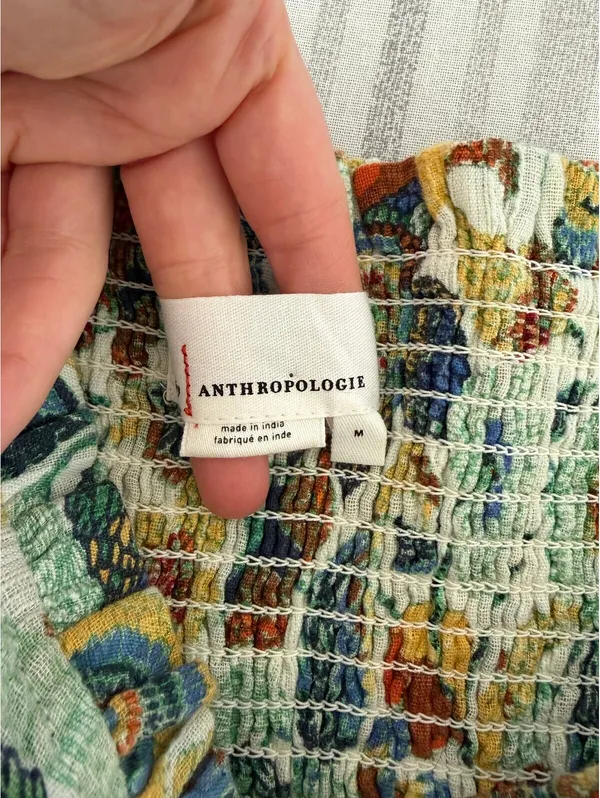 By Anthropologie Twist Crop Top Size Medium Bra Top Only Smocked Floral Ruffle - Image 4