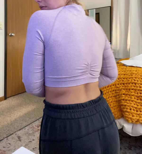 Long-sleeve Crop Top - Image 2