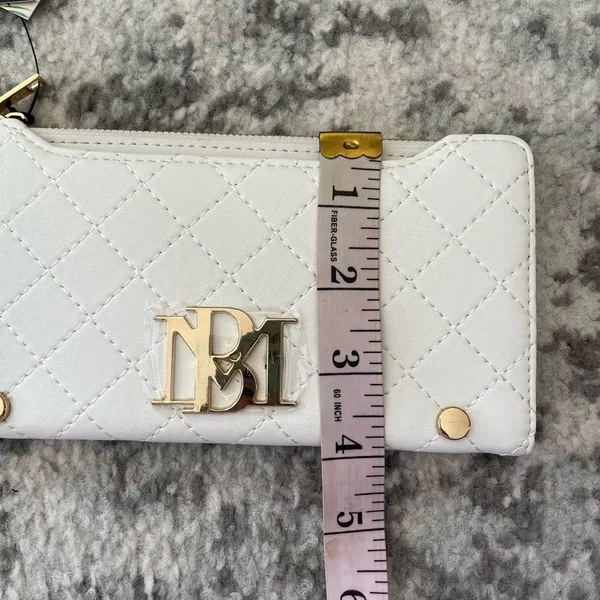 Badgley Mischka white slim quilted vegan long cards wallet NWT - Image 12