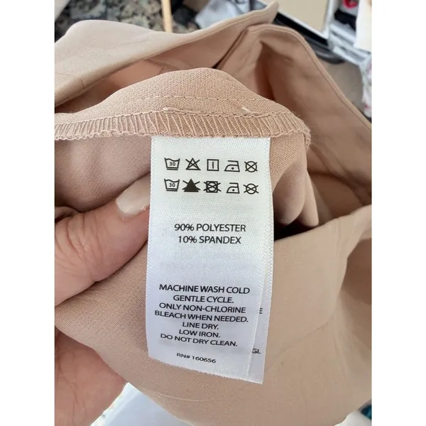 Sincerely Jules Caramel Tan Pintuck Dress Pants Size L NWT - Image 7