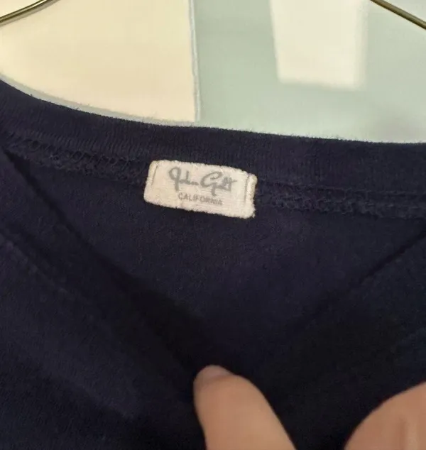 Brandy Melville John Galt Long Sleeve - Image 4
