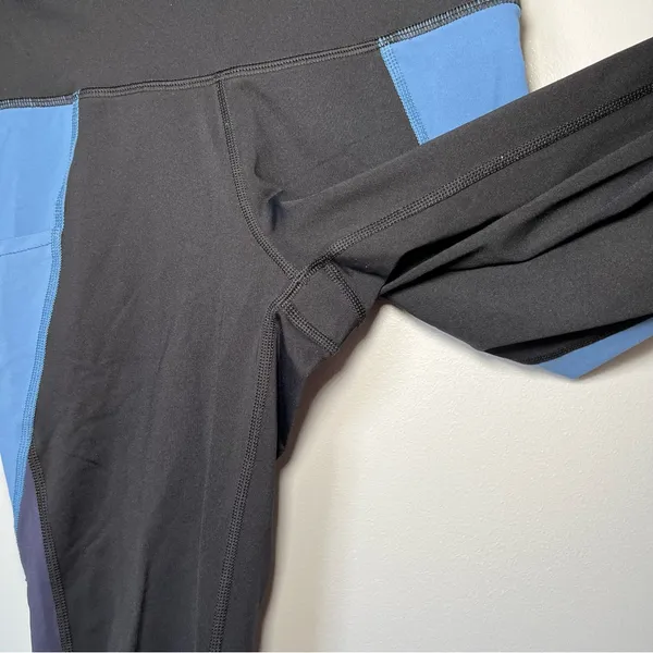 Aerie American Eagle chill play move side pocket black blue leggings size medium - Image 3
