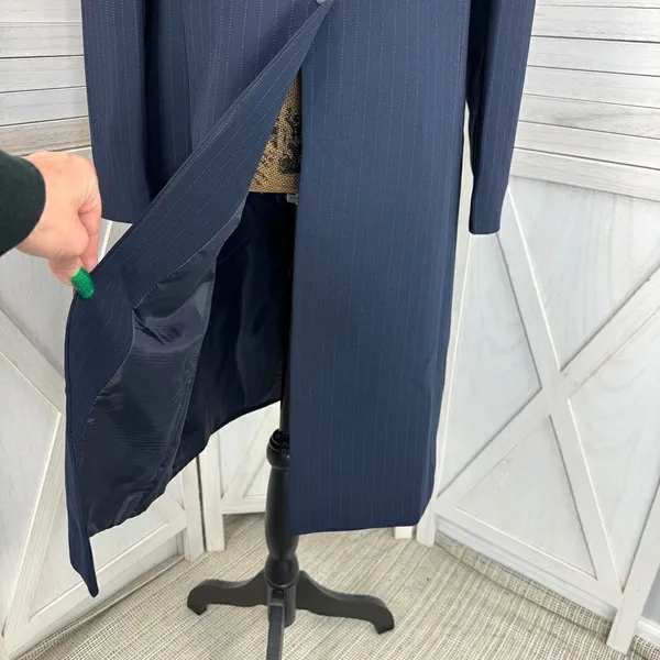 Dress Barn Pinstripe Long Line Blazer‎ Jacket Blue Tan 10 Suit Coat - Image 8