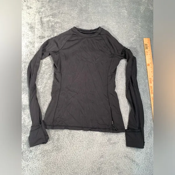 Lululemon its rulu ribbed Black Long Sleeve Women's Top small - Image 2