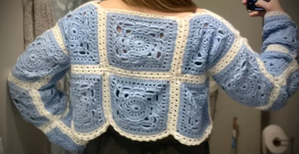 Handmade crochet sweater cropped - Image 8