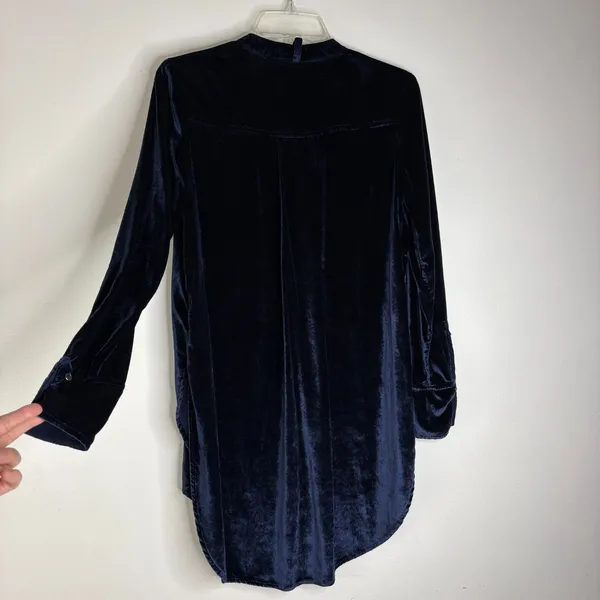 NWOT Anthropologie Maeve Navy Blue Velvet Tunic Blouse US 4 Button Front Top - Image 6