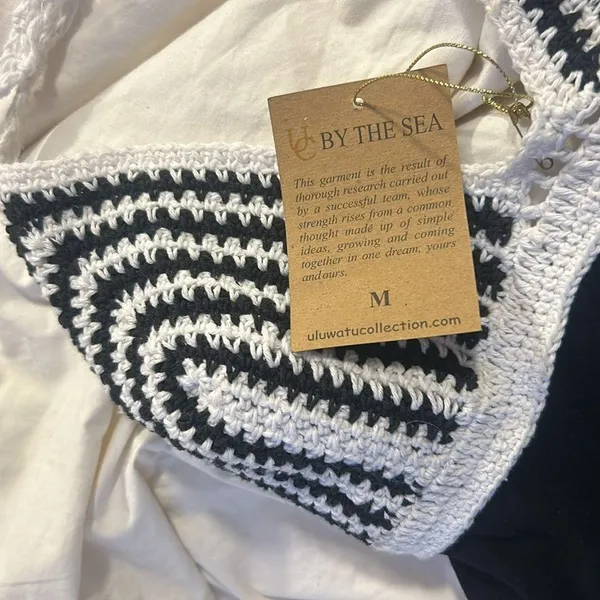 NWT By the Sea White Black Crochet Maxi Dress Size Medium - Image 4