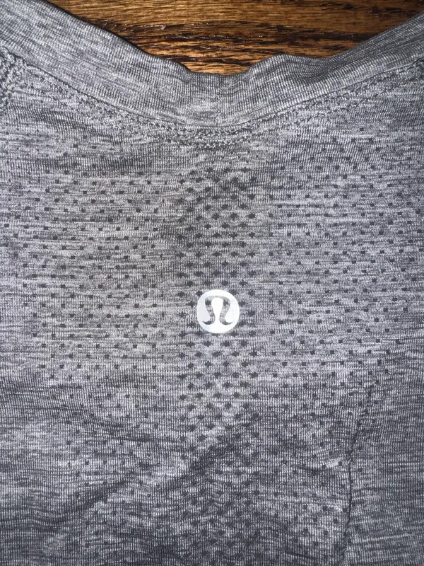Lululemon Swiftly Tech Short Sleeve - Image 3