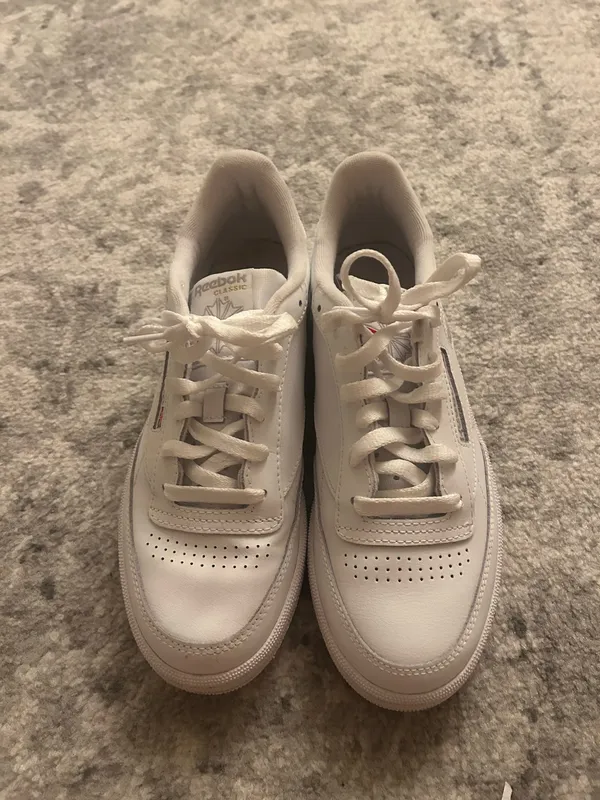 Reebok Sneakers - Image 2