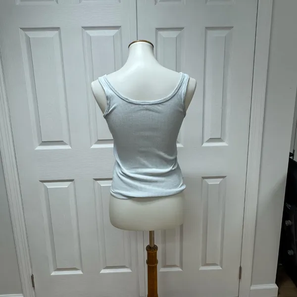 Brandi‎ Melville - Dalis - light blue tank - One size. - Image 6