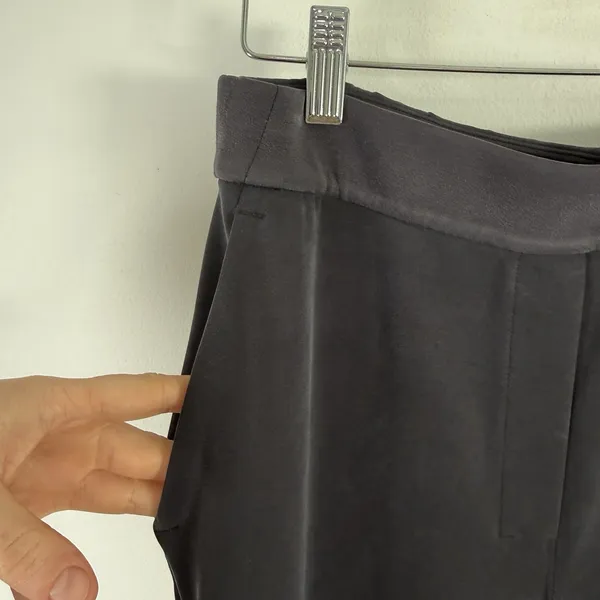 Lululemon Softstreme Relaxed High Rise Pant Black Commuter‎ Travel Womens 10 - Image 4