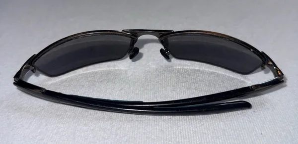 Sunglasses Black - Image 3