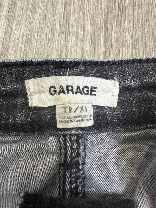 Garage Washed Black Mini Skirt XS Front Zipper - Image 4