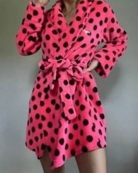 Pink Victoria’s Secret Plush Robe Hot Pink Black Polka Dot Size XS - Image 2
