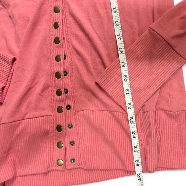 Zenana NWOT size‎ large Pink long sleeve button up - Image 3