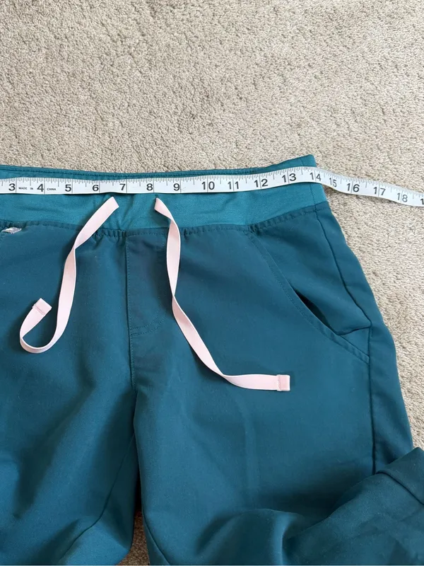 Figs Set 2 Pieces Catarina Scrub Top XS & Zamora Jogger Pants XSP Caribbean Blue - Image 11