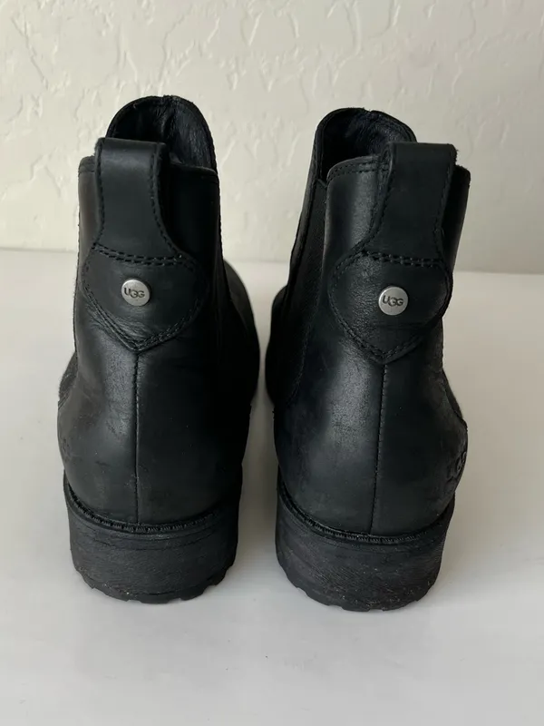 UGG Bonham Suede Sherpa Lined Winter Chelsea Boots Black Size Women’s 10 - Image 6