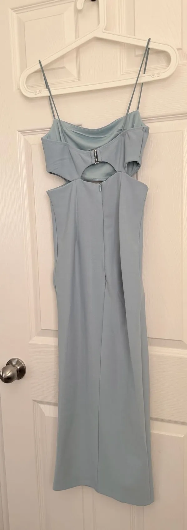Hello Molly Dress Midi Blue Cut-Out - Image 3