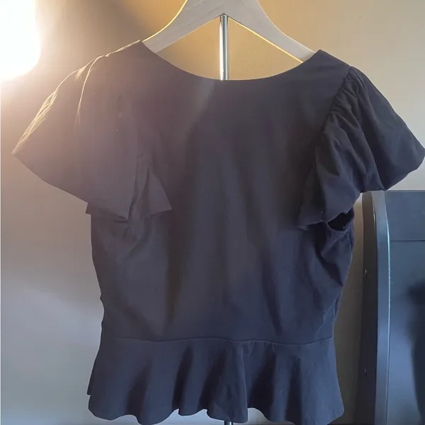 Women’s black short sleeve shirt - Image 3