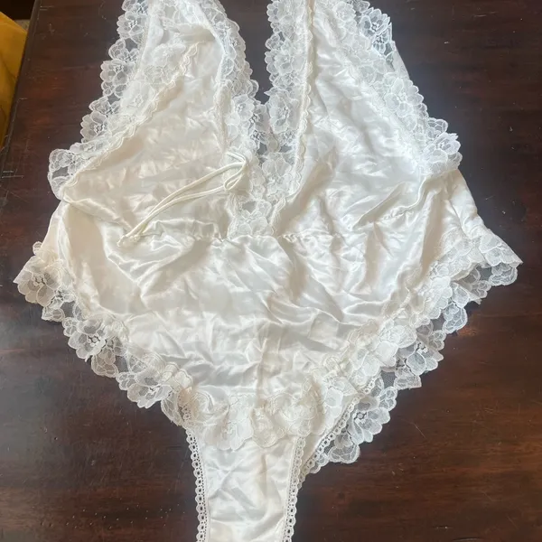 VINTAGE TEDDY BODYSUIT LINGERIE Dara Jane white Lace 80s coquette girl - Image 10