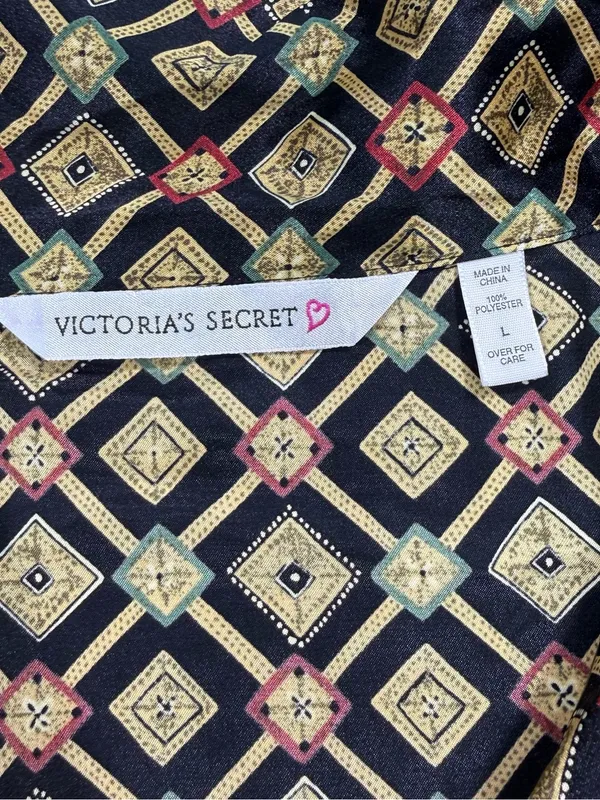 Victoria's Secret Gold Geometric Satin Pajama Set Size Large - Image 5