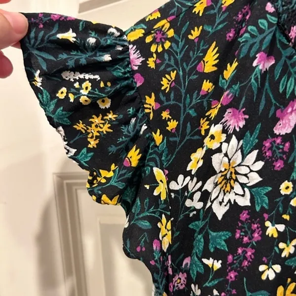 Old Navy Womens Floral Flutter Sleeve Mini Dress Black Yellow Purple Size Large‎ - Image 3