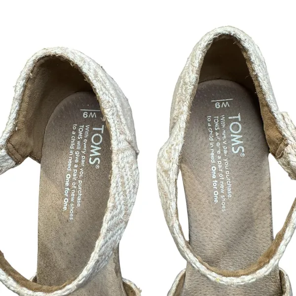 TOMS Shoes Womens Size 9 Beige Linen Strappy Wedge Sandals Cork Heel Ankle Strap - Image 3