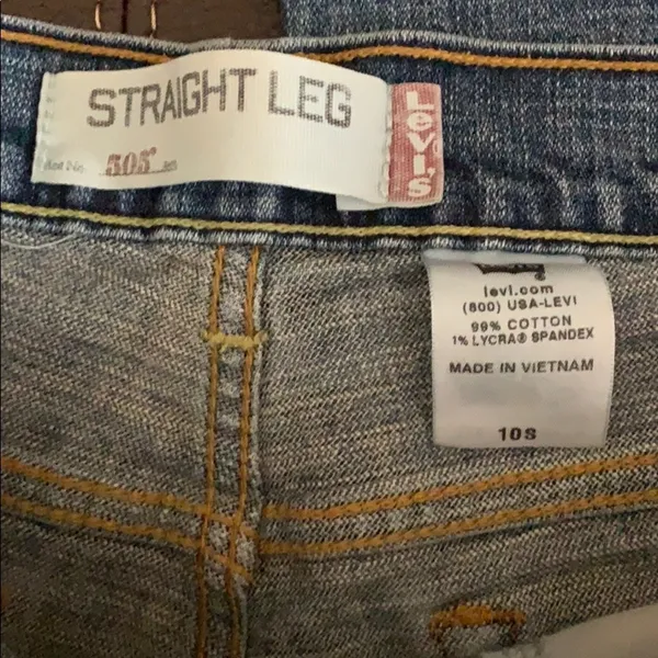 Vintage Levi’s 505 Jeans - Image 6