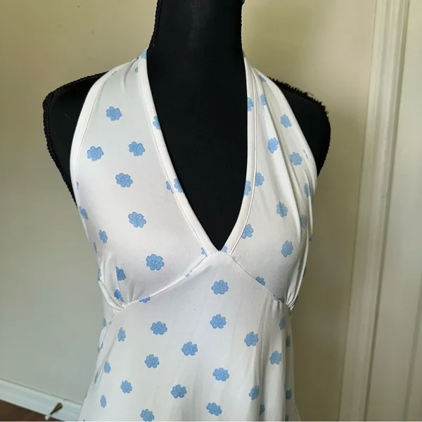 Y2K White Backless Halter Dress with Blue Flowers XL - Image 2