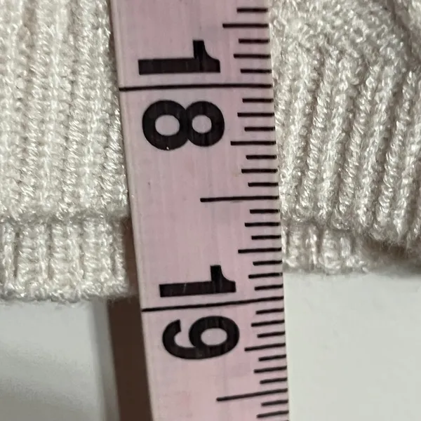 Beverly and Beck PacSun Cropped Sweater Lilac Rosebud Cable Knit Size Small‎ NEW - Image 11