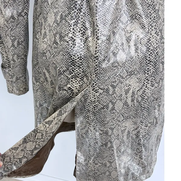 Gallery Trench Coat Gray Faux Snakeskin Print Button Front Burgundy Belted M - Image 10