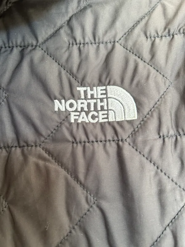North Face Quilted Jacket - Image 3