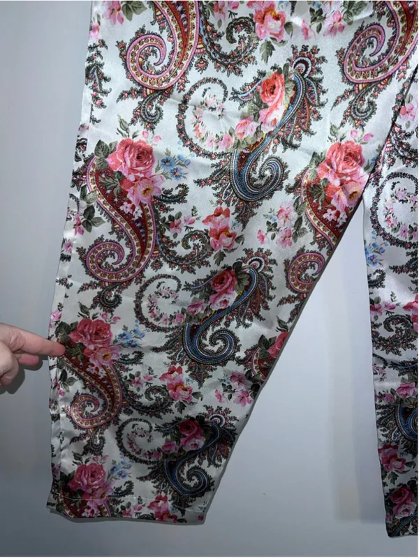 Victoria's Secret Floral Paisley Pajama Pants Size M White Pink - Image 3