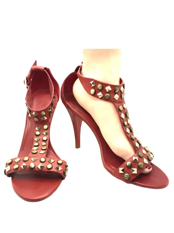 Pour La Victoire Red Leather With Gold Metal Studs T Strap Heels (8.5) - Image 2