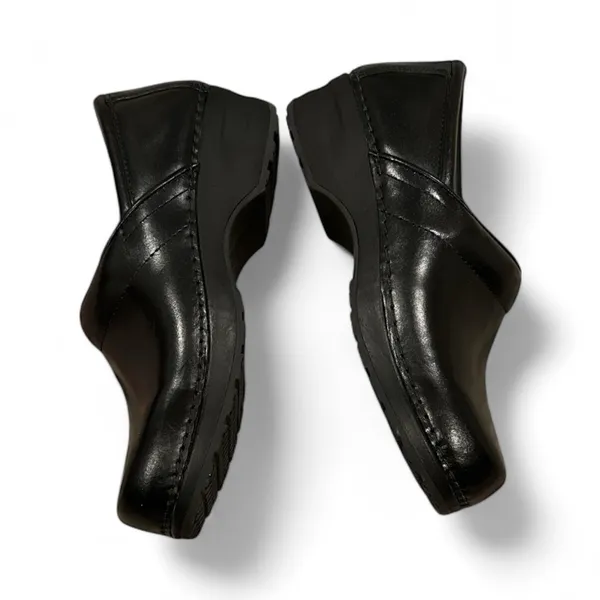 L.L. Bean Clog Women's Black Leather Professional Mules 8 - Image 5